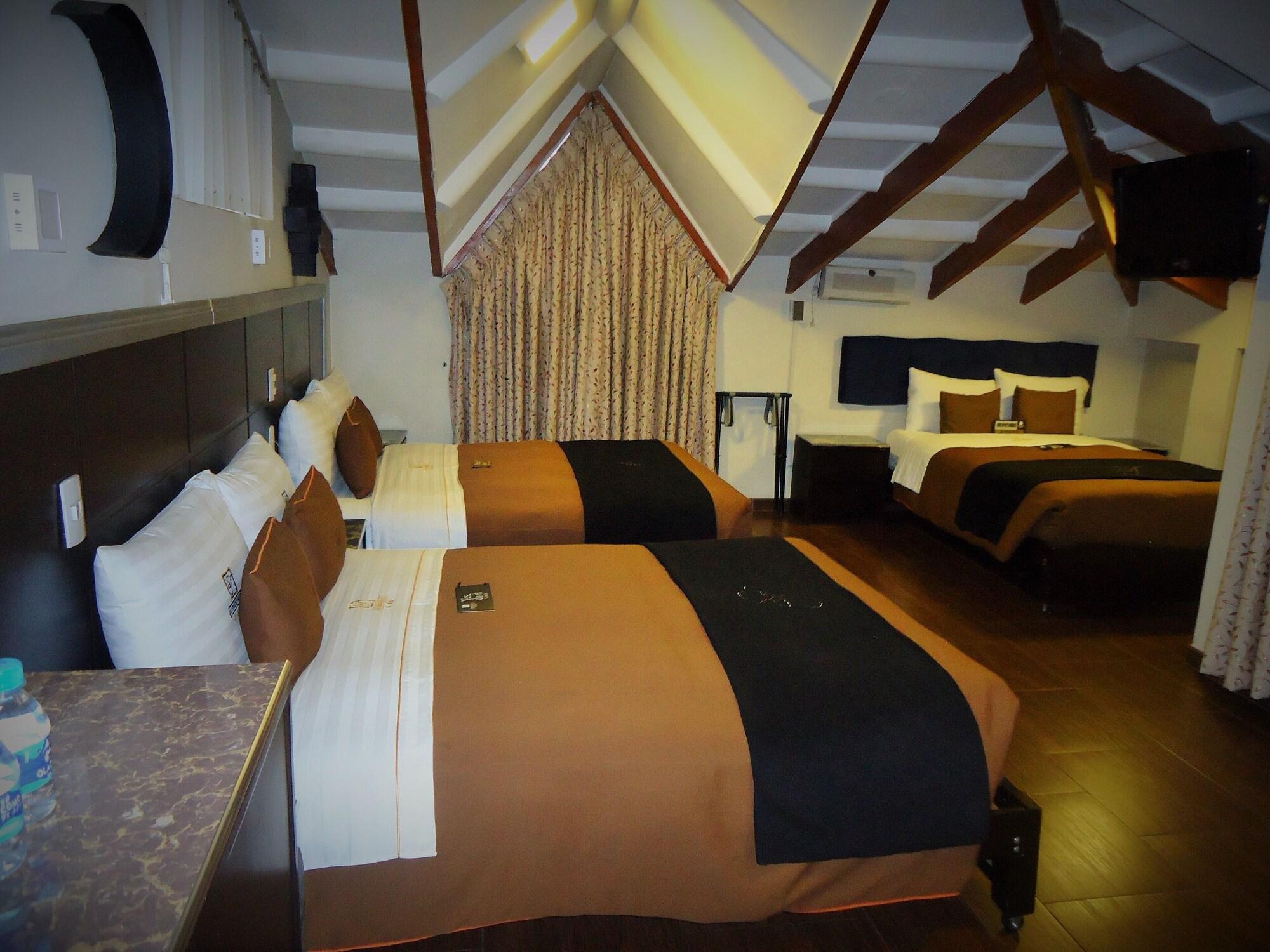 Hotel San Francisco Plaza 3*
